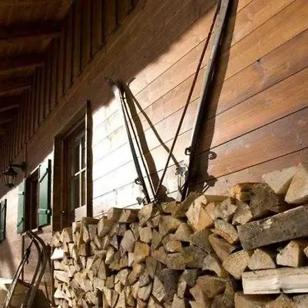 Almhaus Webermohof * Rotta